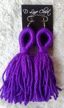 Load image into Gallery viewer, Keyhole Yarn - Purple
