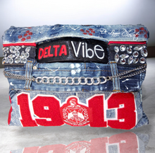 Load image into Gallery viewer, Beth Delta Vibes Bag
