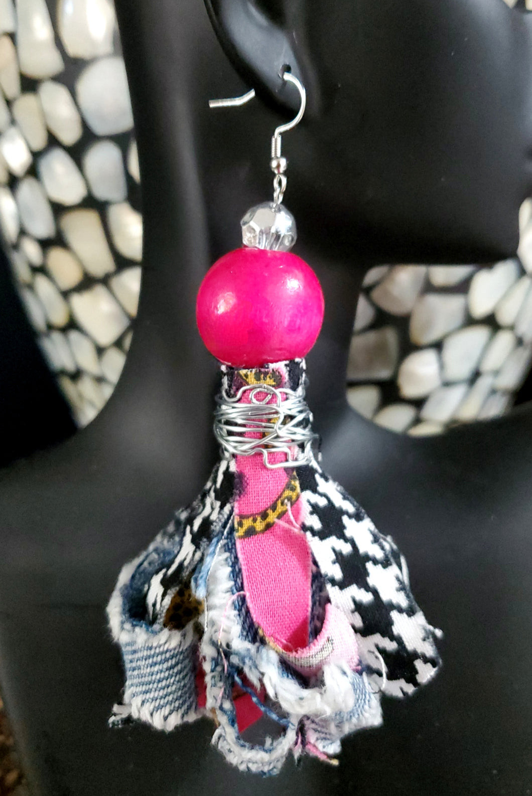 Pink Hounstooth