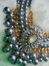 Load image into Gallery viewer, HER MAJESTY NECKLACE SET
