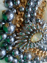 Load image into Gallery viewer, HER MAJESTY NECKLACE SET
